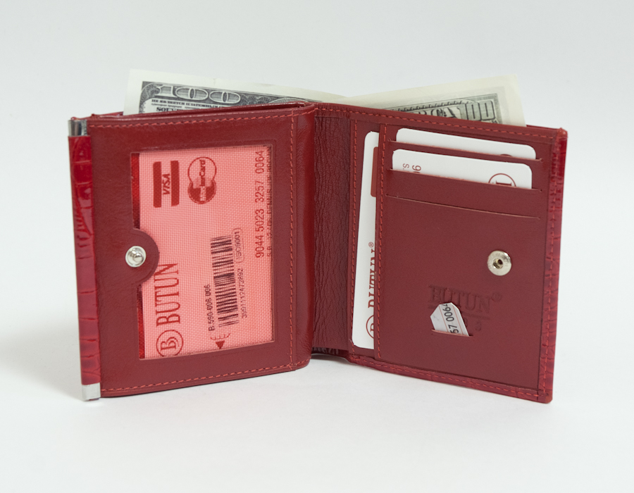 Красный женский кошелёк