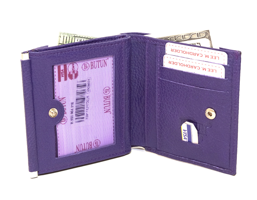 Женский кошелек фиолетового цвета